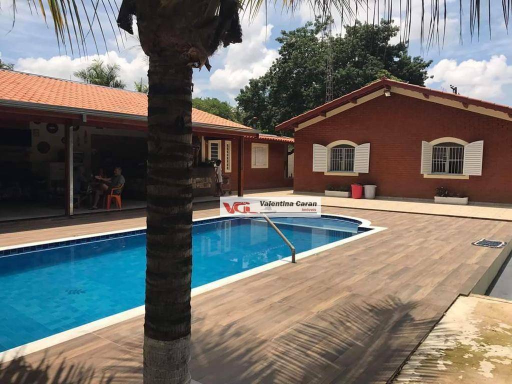 Chácara à venda com 3 quartos, 350m² - Foto 1