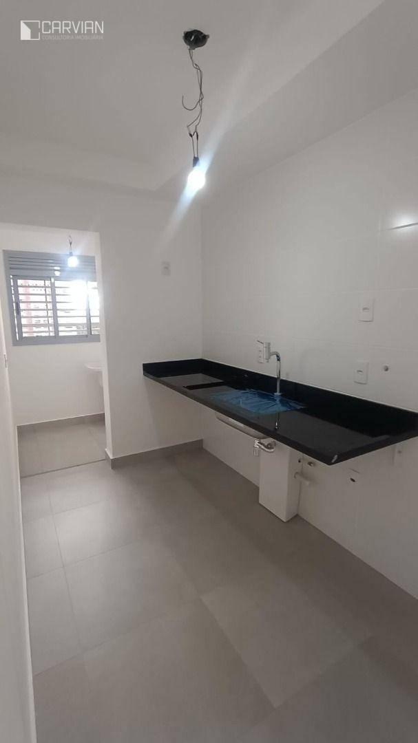 Apartamento à venda com 4 quartos, 140m² - Foto 6