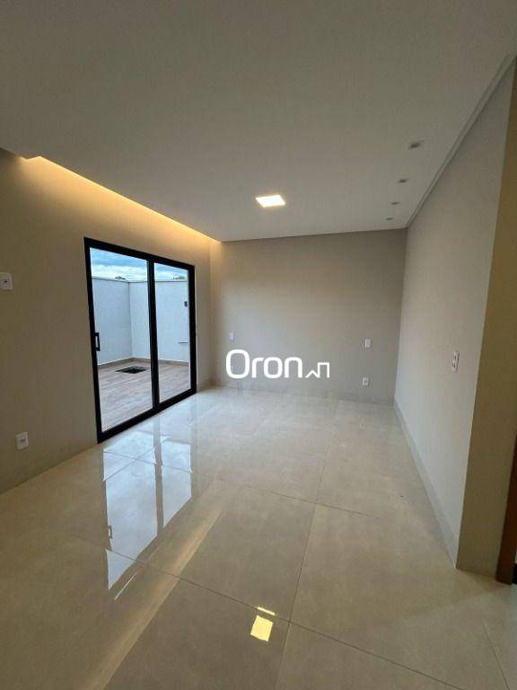 Casa de Condomínio à venda com 4 quartos, 210m² - Foto 7