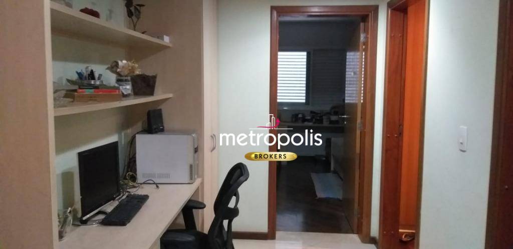 Apartamento à venda com 3 quartos, 168m² - Foto 19