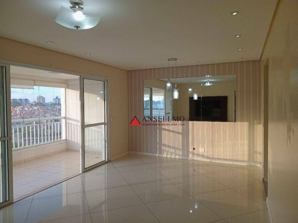 Apartamento para alugar com 3 quartos, 107m² - Foto 1