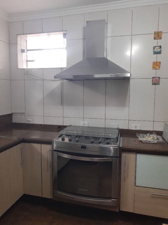 Sobrado à venda com 4 quartos, 250m² - Foto 18