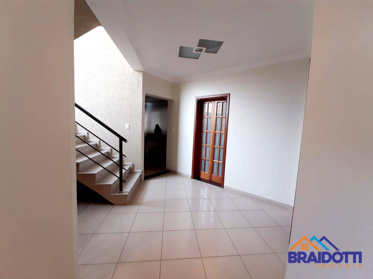 Casa à venda com 3 quartos, 270m² - Foto 10