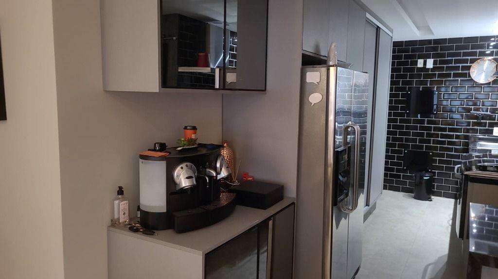 Apartamento à venda com 3 quartos, 134m² - Foto 23