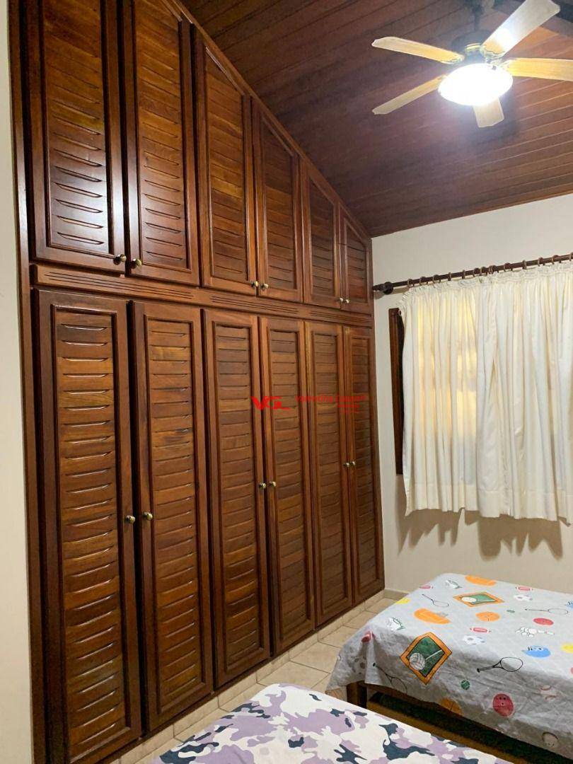 Chácara à venda com 5 quartos, 574m² - Foto 27