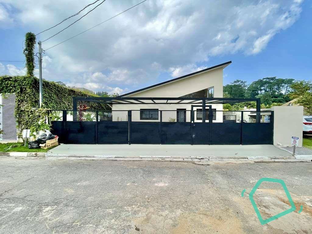 Casa de Condomínio à venda com 3 quartos, 277m² - Foto 3