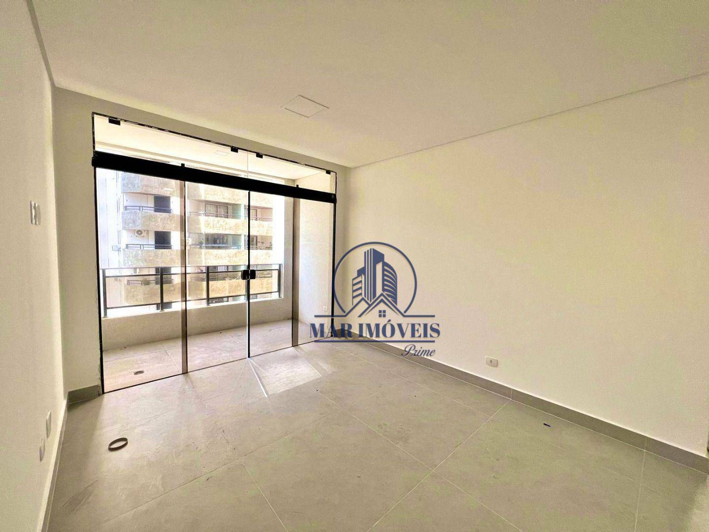 Apartamento à venda com 3 quartos, 110m² - Foto 1