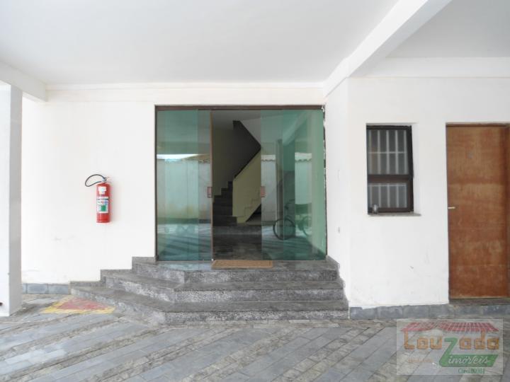 Apartamento à venda com 4 quartos, 85m² - Foto 2