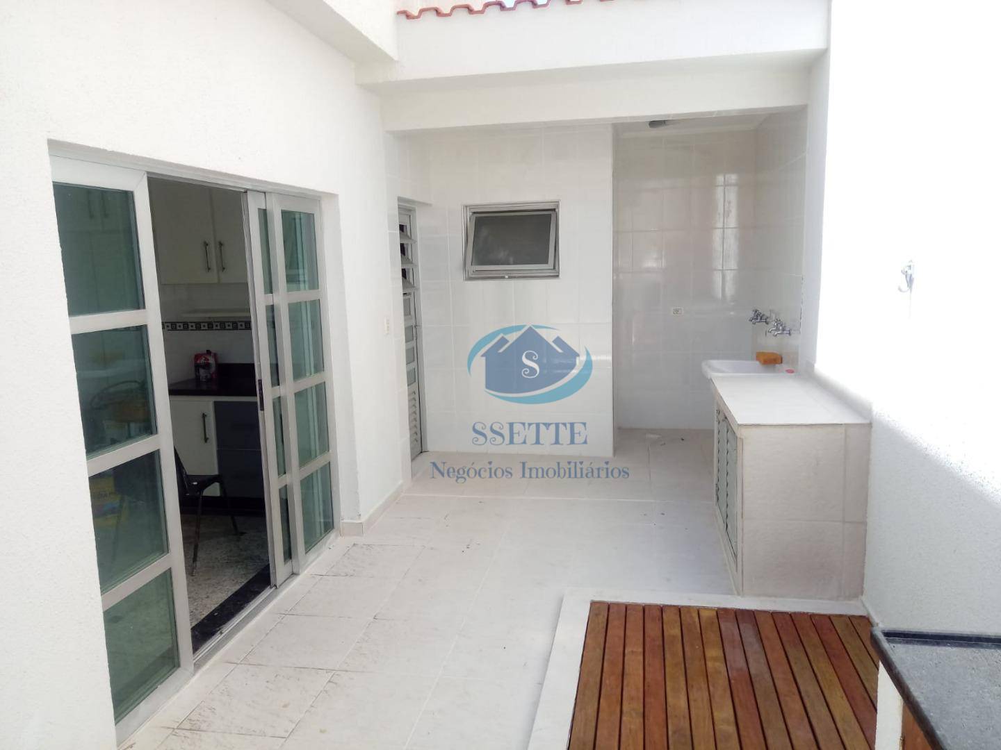 Sobrado à venda com 3 quartos, 220m² - Foto 23