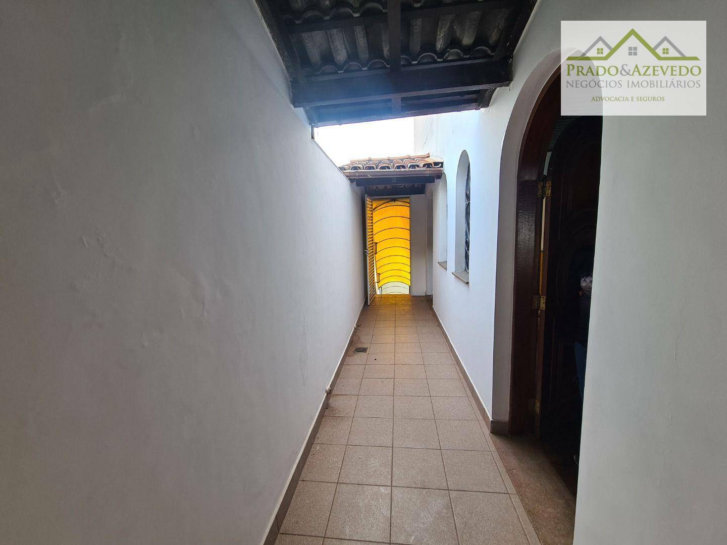 Casa à venda e aluguel com 3 quartos, 147m² - Foto 20