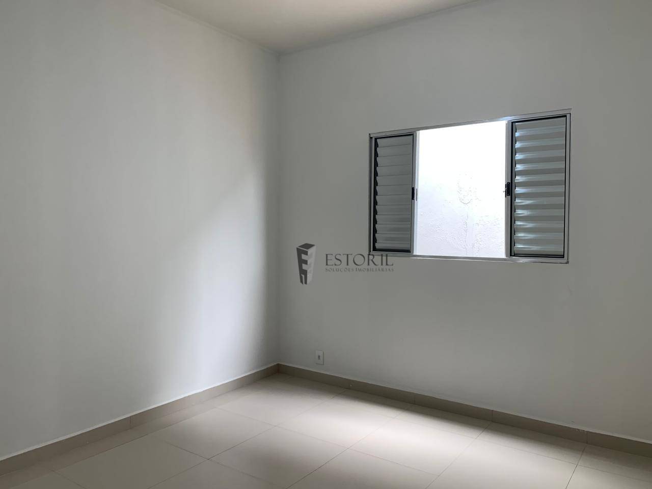 Casa à venda com 3 quartos, 118m² - Foto 14