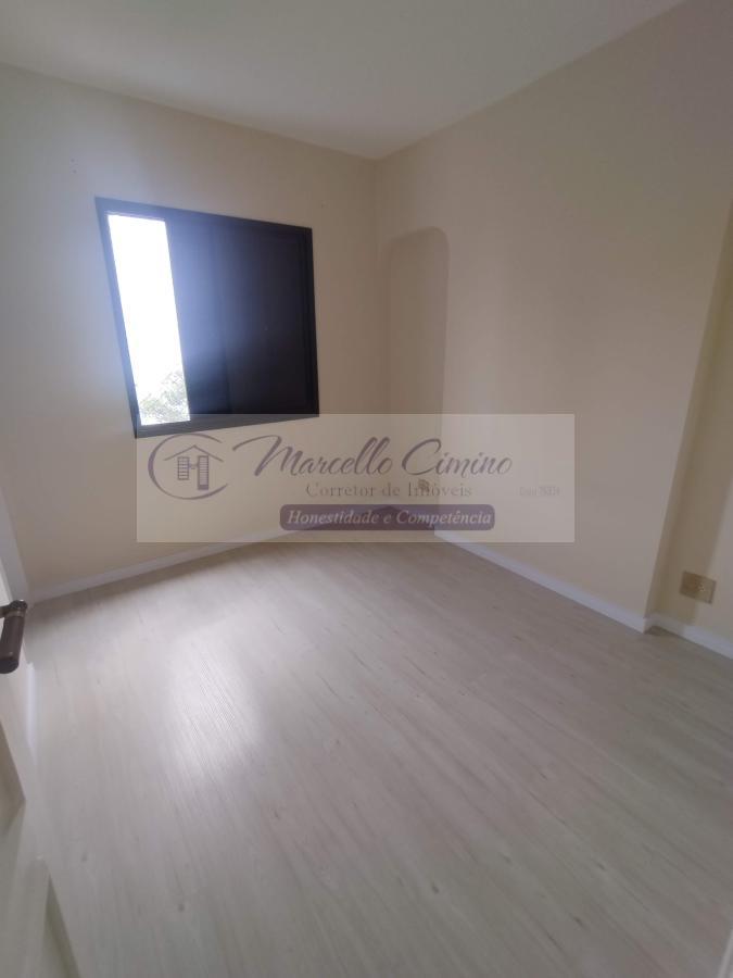 Apartamento à venda com 3 quartos, 78m² - Foto 29