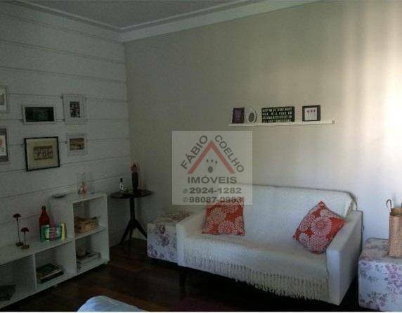 Apartamento à venda com 2 quartos, 68m² - Foto 2