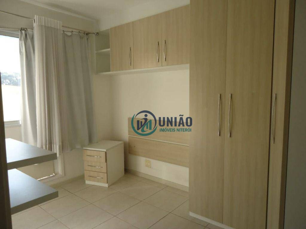 Apartamento à venda com 2 quartos, 66m² - Foto 7