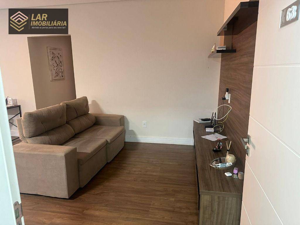 Apartamento para alugar com 2 quartos, 90m² - Foto 9