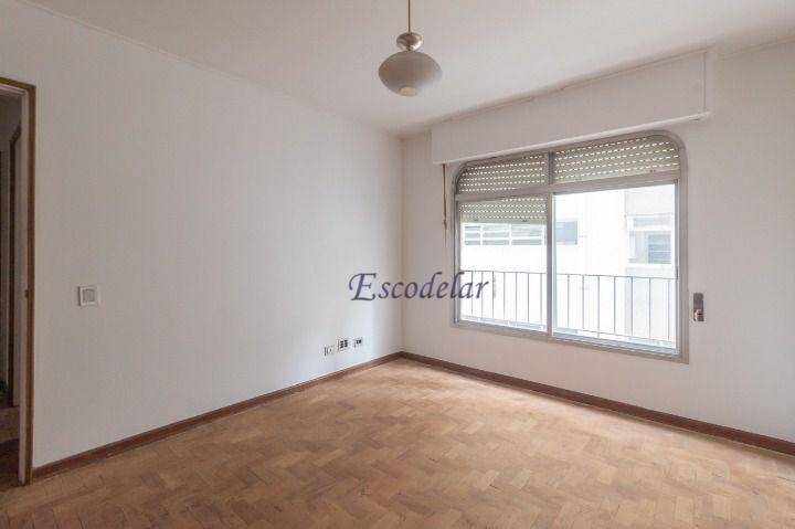 Apartamento à venda com 3 quartos, 246m² - Foto 22