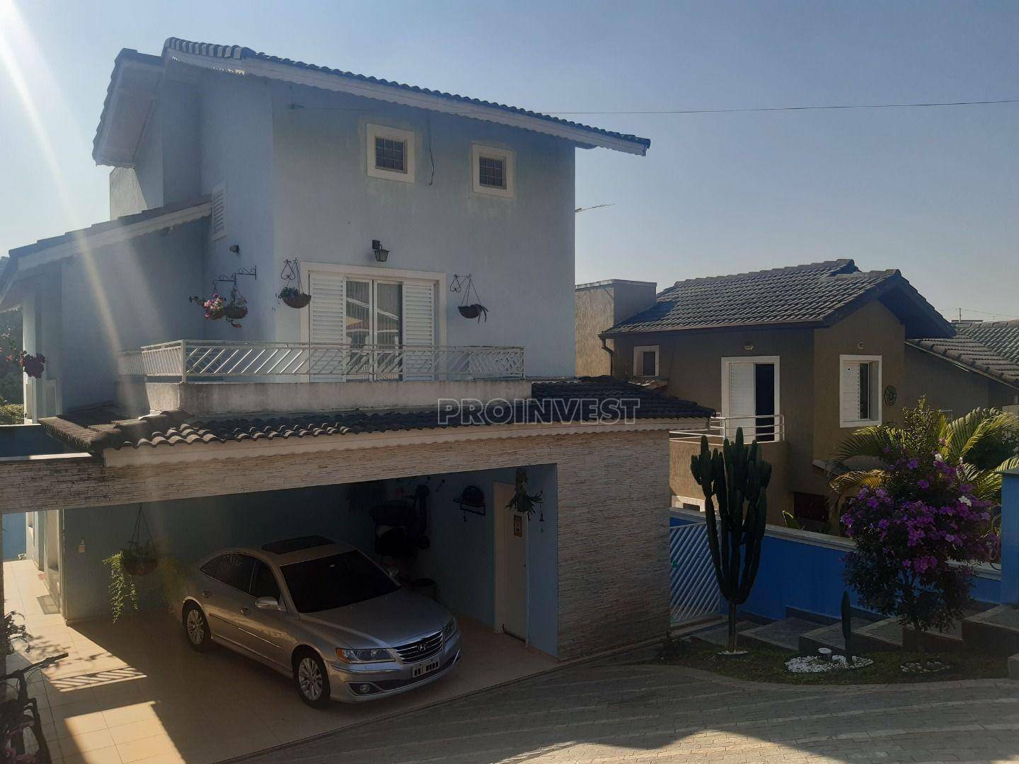 Casa de Condomínio à venda com 3 quartos, 180m² - Foto 1