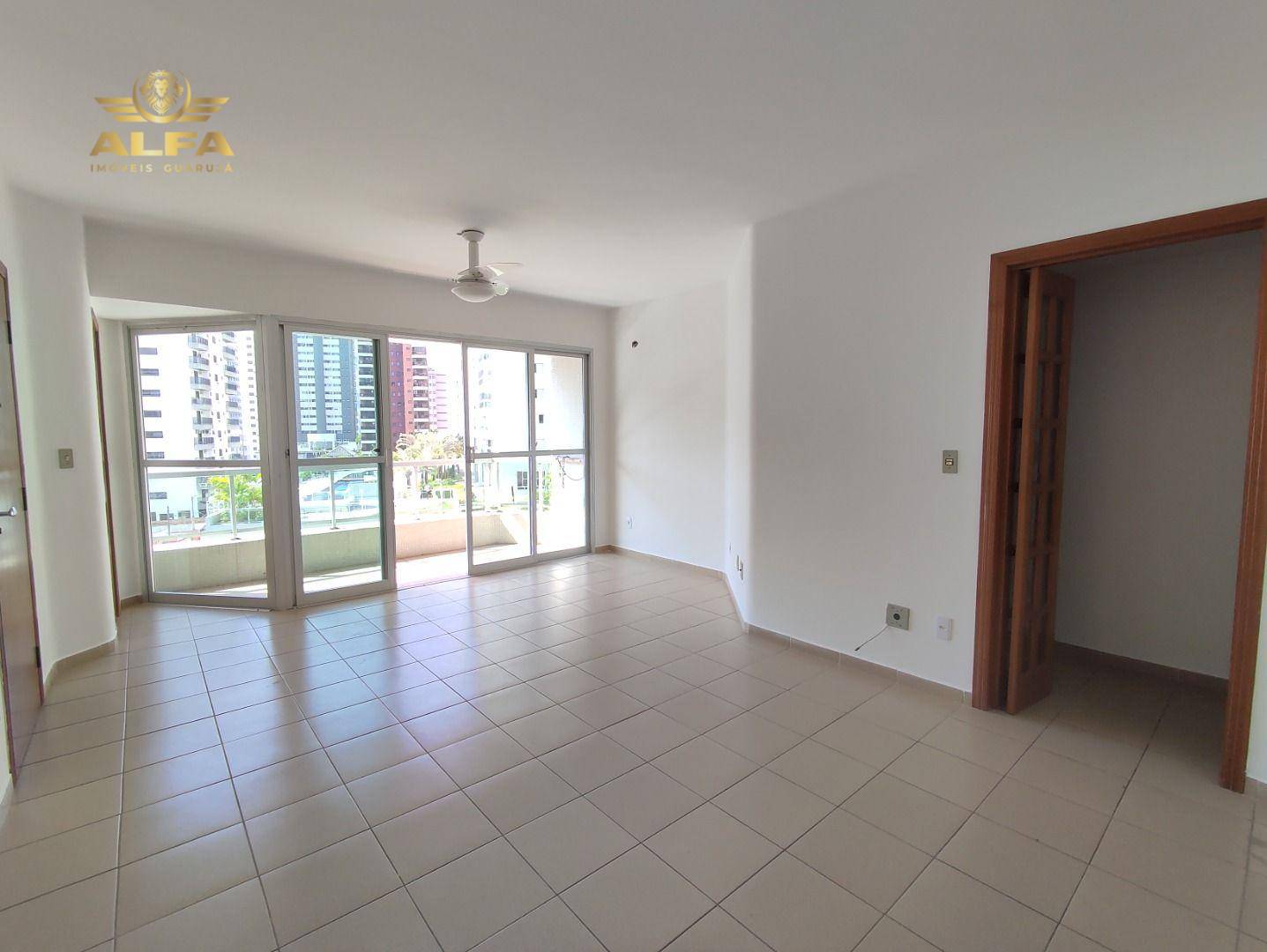 Apartamento à venda com 3 quartos, 98m² - Foto 1