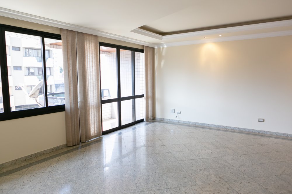 Apartamento para alugar com 4 quartos, 193m² - Foto 5