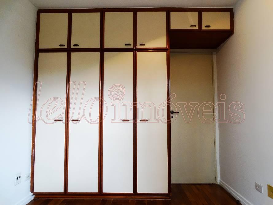 Apartamento para alugar com 3 quartos, 75m² - Foto 12