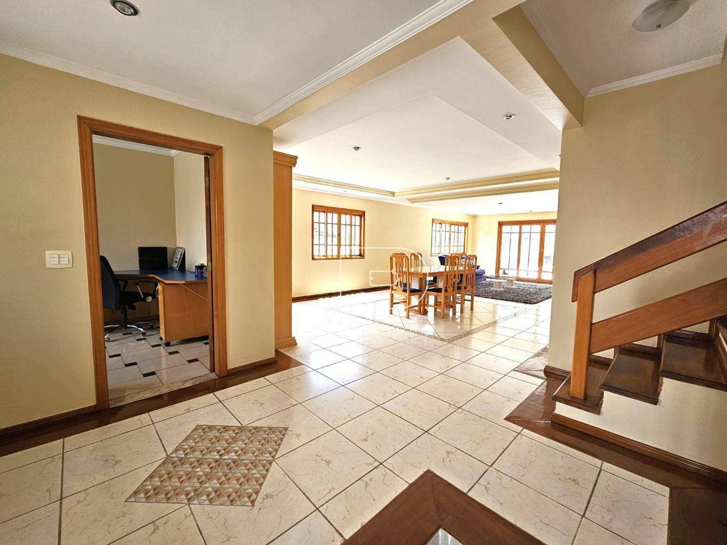 Casa de Condomínio à venda com 4 quartos, 334m² - Foto 6