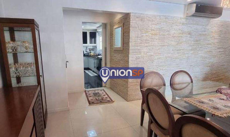 Apartamento à venda com 3 quartos, 150m² - Foto 3