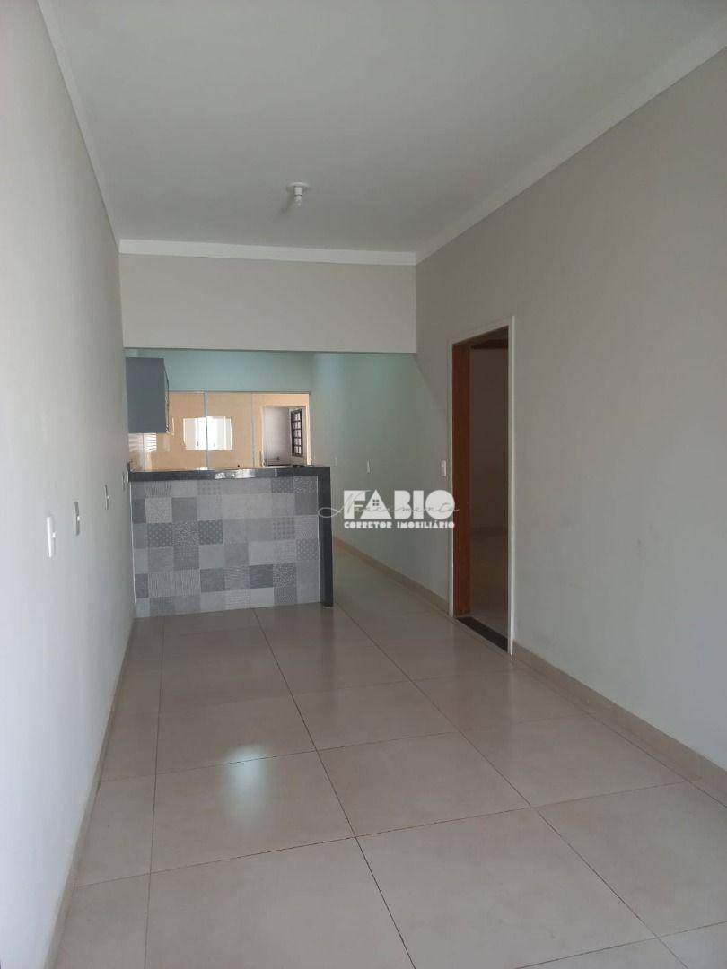 Casa à venda com 2 quartos, 170m² - Foto 16