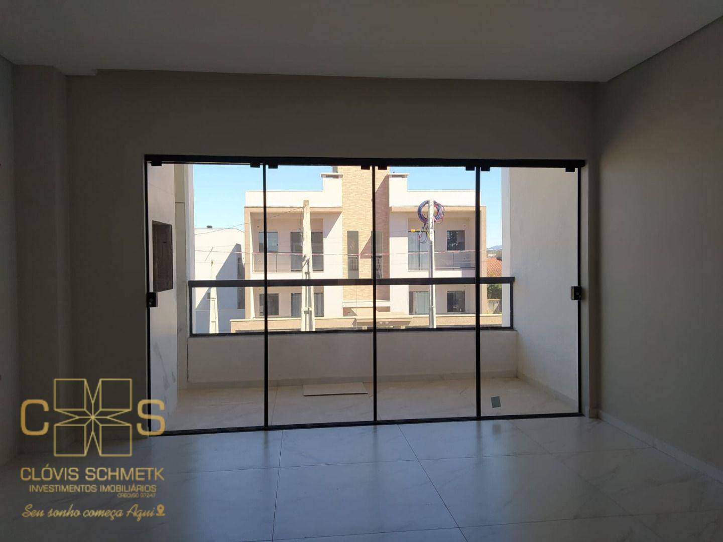 Apartamento à venda com 3 quartos, 81m² - Foto 7