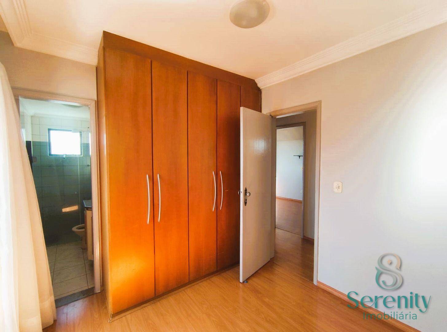 Apartamento para alugar com 3 quartos, 109m² - Foto 10