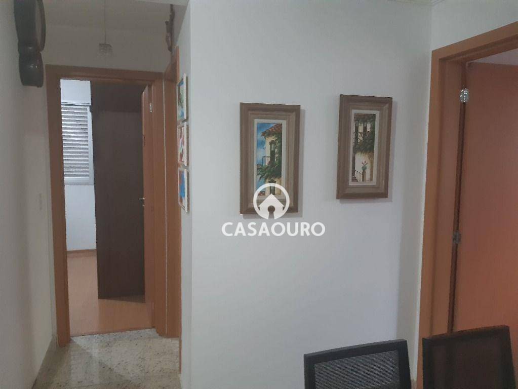 Apartamento à venda com 2 quartos, 67m² - Foto 3