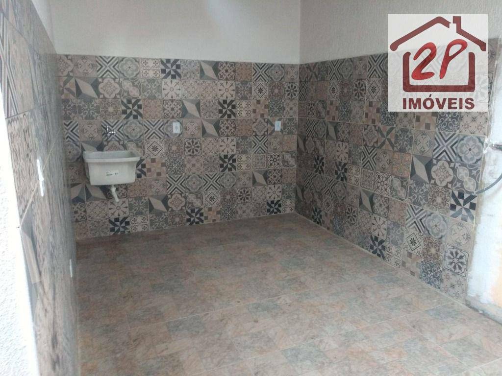 Casa à venda com 2 quartos, 104m² - Foto 9