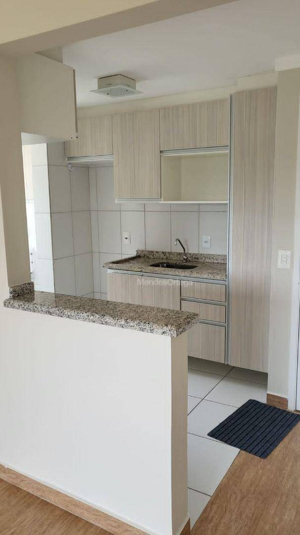 Apartamento para alugar com 2 quartos, 52m² - Foto 4