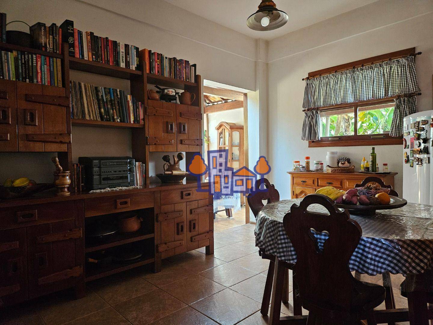 Casa de Condomínio à venda com 4 quartos, 315m² - Foto 22