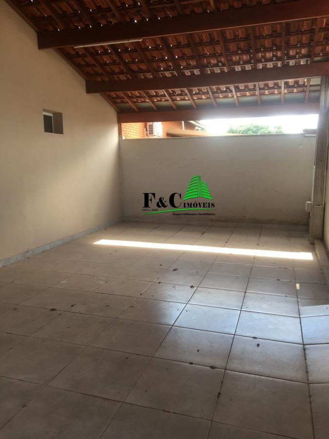 Casa à venda com 3 quartos, 250m² - Foto 4