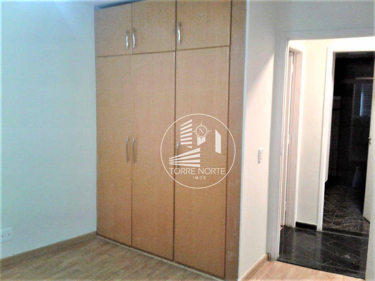 Apartamento para alugar com 3 quartos, 177m² - Foto 12