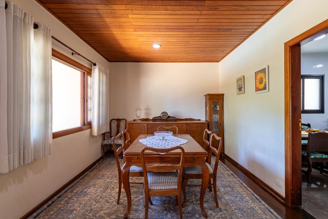 Casa de Condomínio à venda com 4 quartos, 350m² - Foto 14