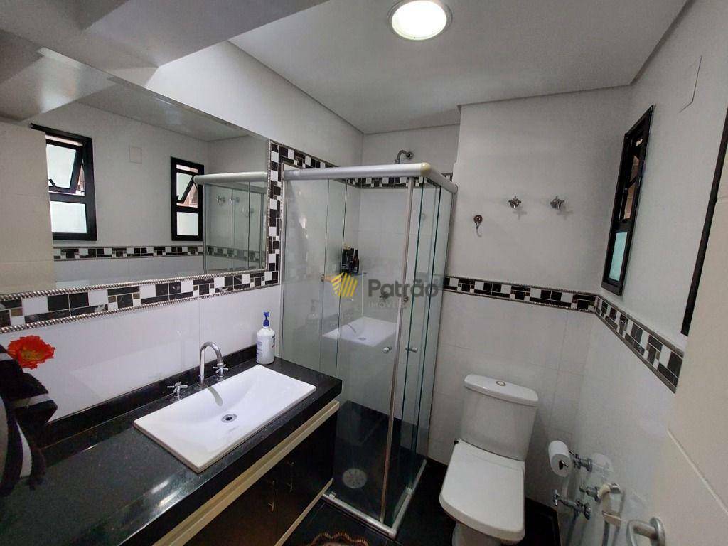 Apartamento à venda e aluguel com 4 quartos, 225m² - Foto 7