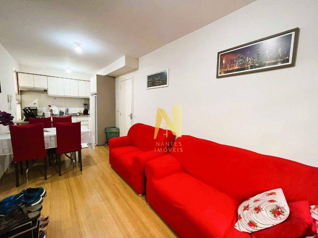 Apartamento à venda com 2 quartos, 45m² - Foto 5