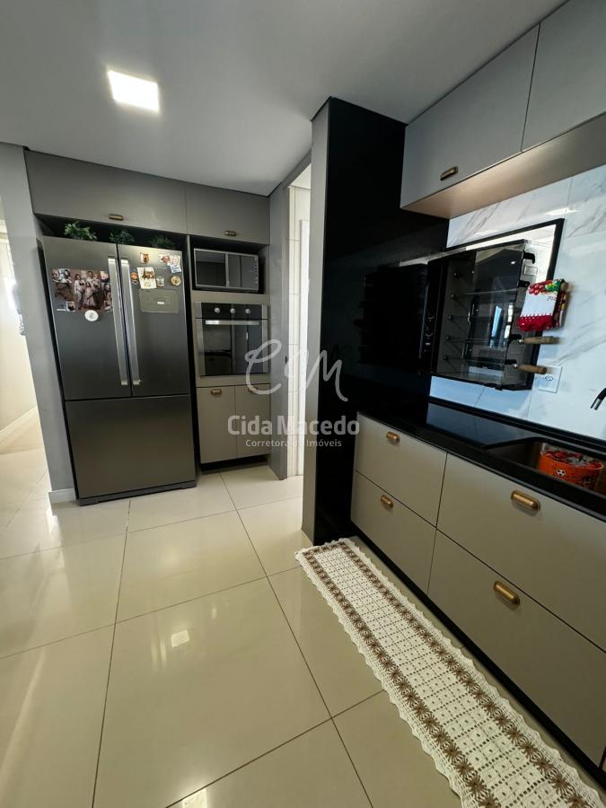 Apartamento à venda com 4 quartos, 163m² - Foto 7