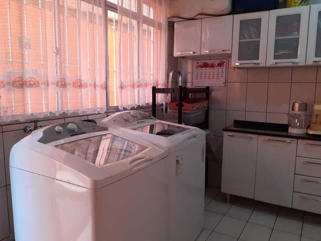 Sobrado à venda com 4 quartos, 242m² - Foto 16