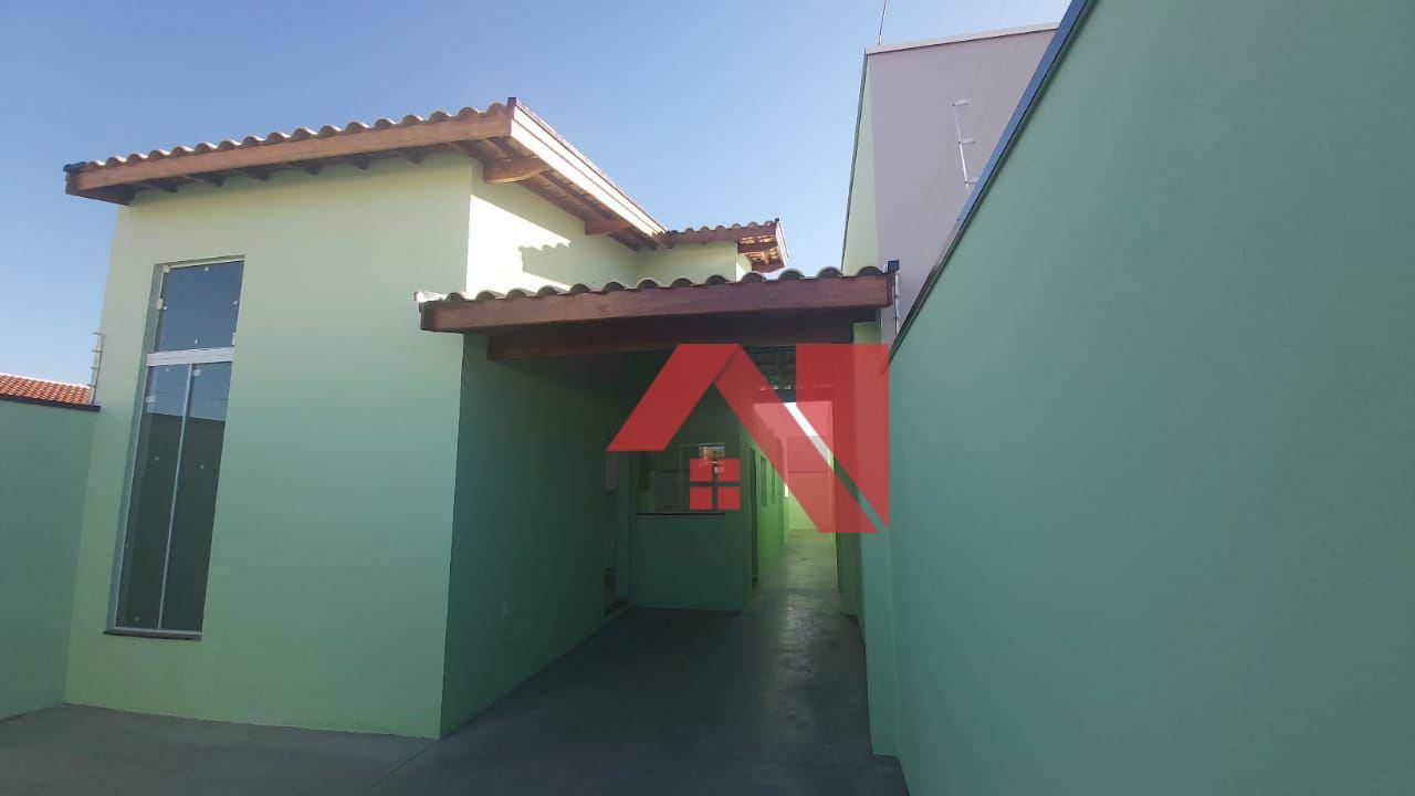 Casa à venda com 3 quartos, 88m² - Foto 13