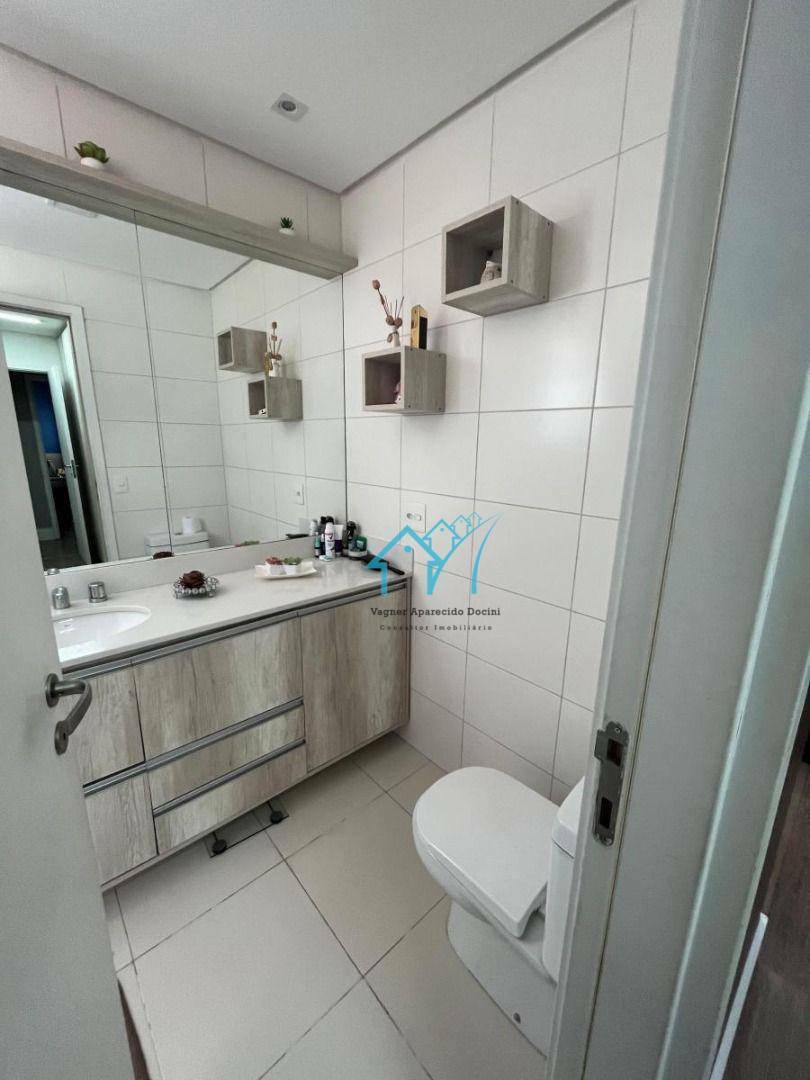 Apartamento à venda com 3 quartos, 162m² - Foto 17