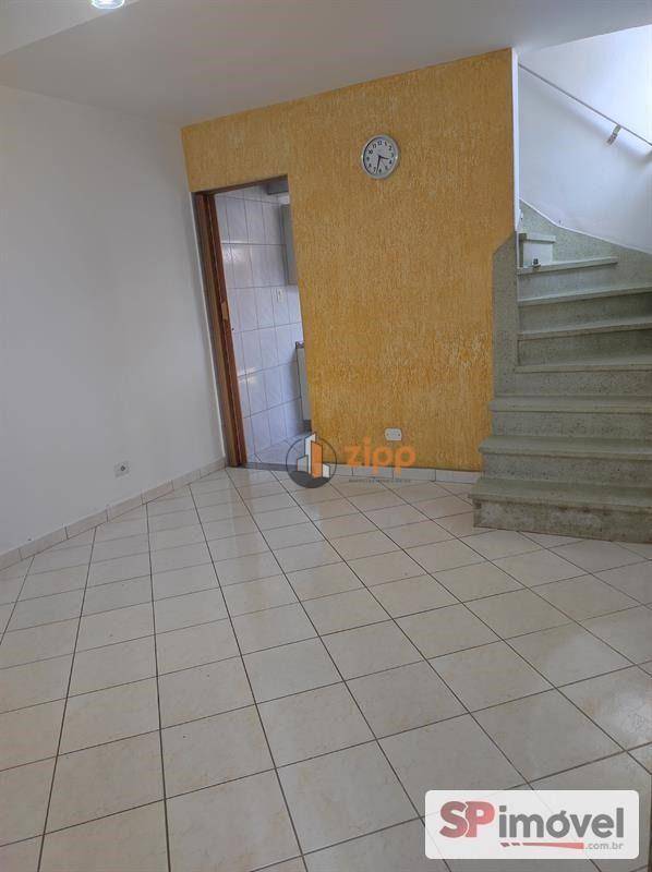 Sobrado para alugar com 2 quartos, 150m² - Foto 4