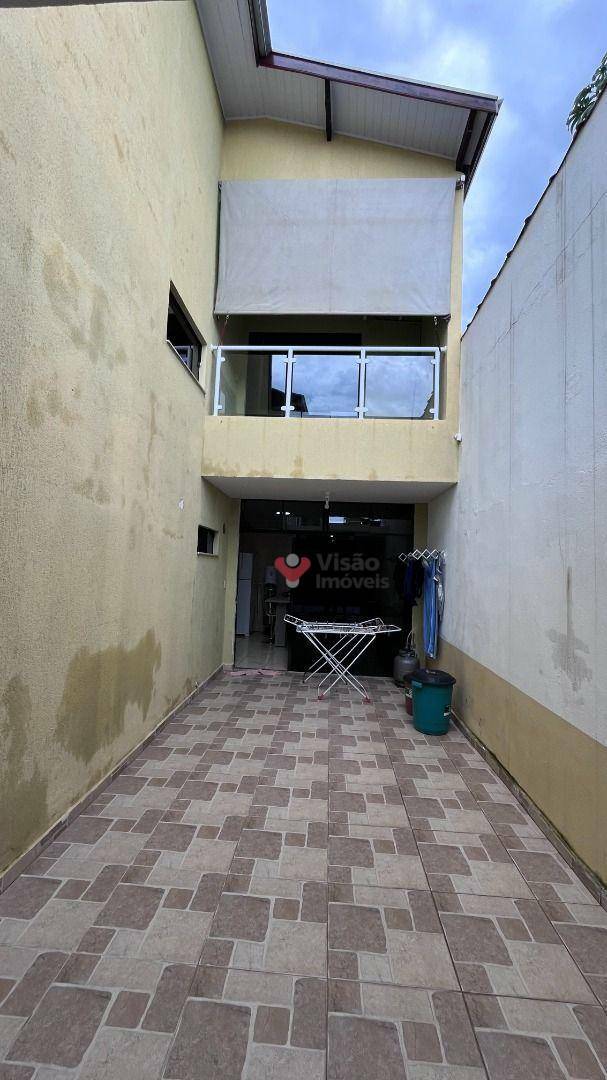 Sobrado à venda com 3 quartos, 180M2 - Foto 37