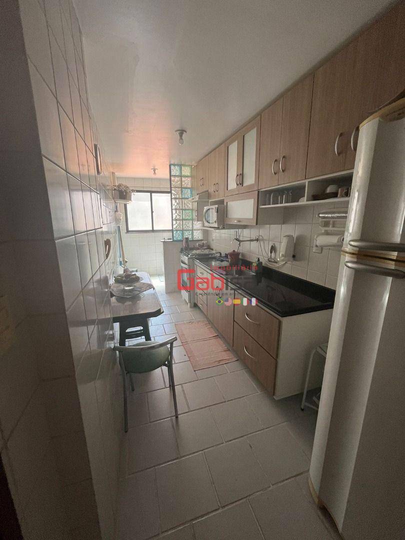 Apartamento à venda com 2 quartos, 79m² - Foto 4