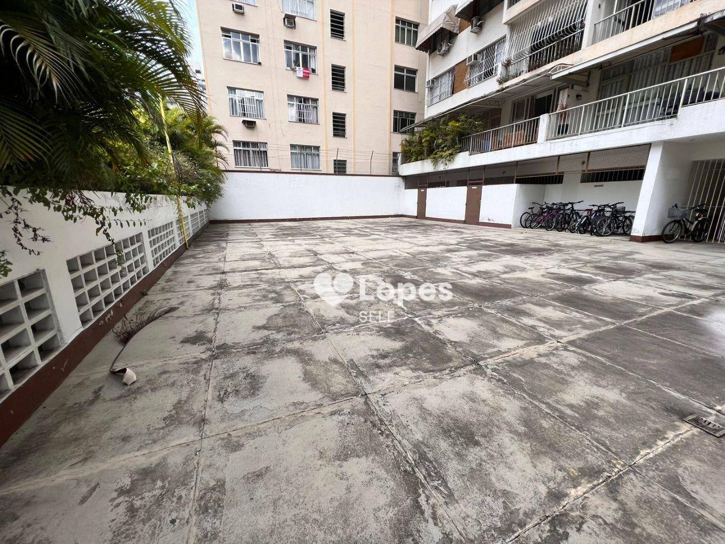 Apartamento à venda com 3 quartos, 147m² - Foto 18