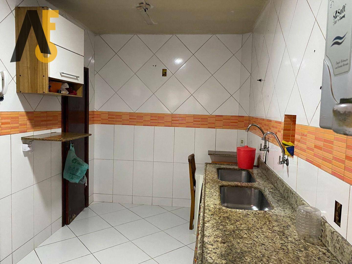 Casa à venda com 2 quartos, 67m² - Foto 4