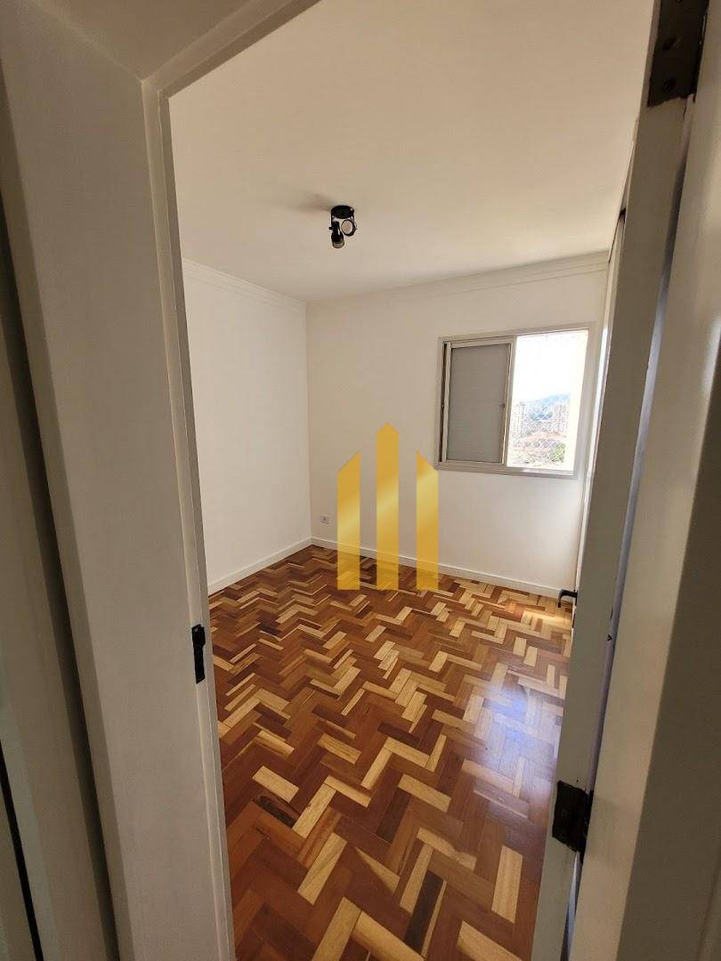 Apartamento à venda com 2 quartos, 52m² - Foto 15