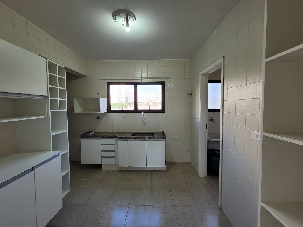 Apartamento à venda com 3 quartos, 80m² - Foto 15