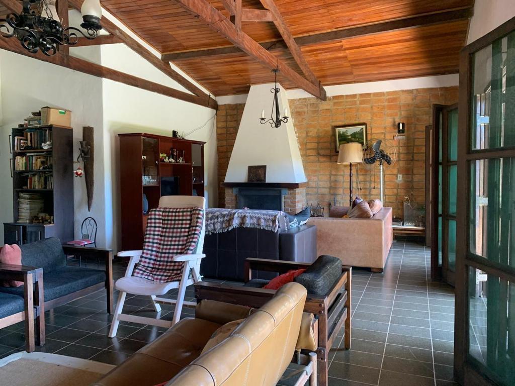 Sítio à venda com 3 quartos, 30831m² - Foto 17